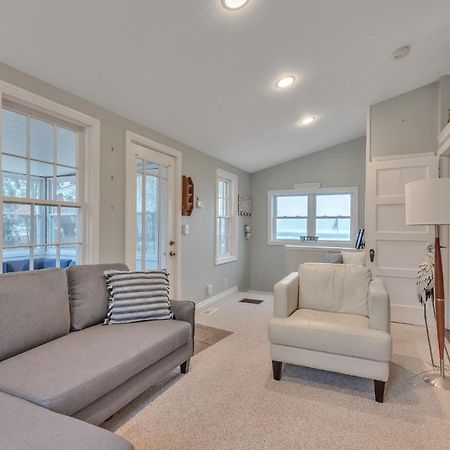 Amazing Lakefront Retreat On Long Lake! Home Portage Exterior photo