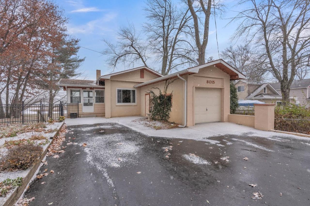 Amazing Lakefront Retreat On Long Lake! Home Portage Exterior photo